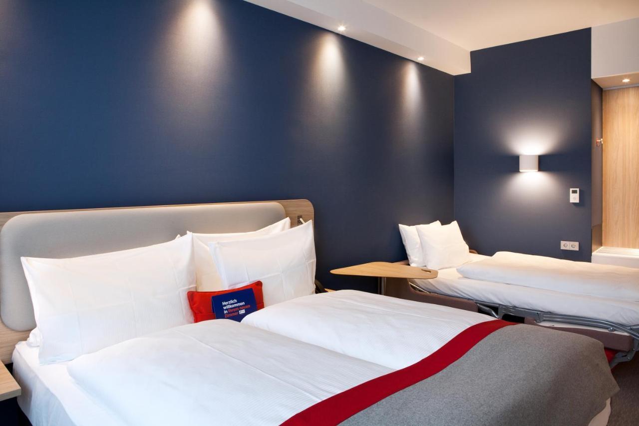 Holiday Inn Express - Saarbruecken By Ihg Exterior photo